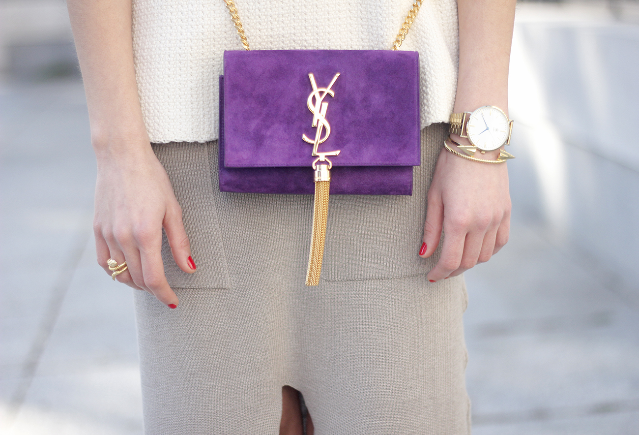 maxi grey knitted skirt saint laurent handbag nude heels outfit02