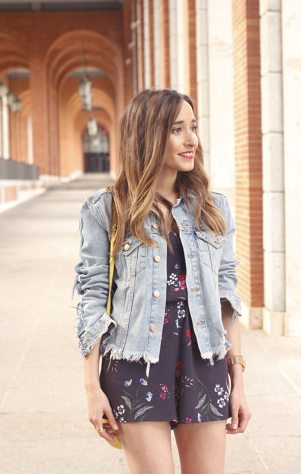 Floral Jumpsuit denim jacket white converse spring outfit 2018 street style14