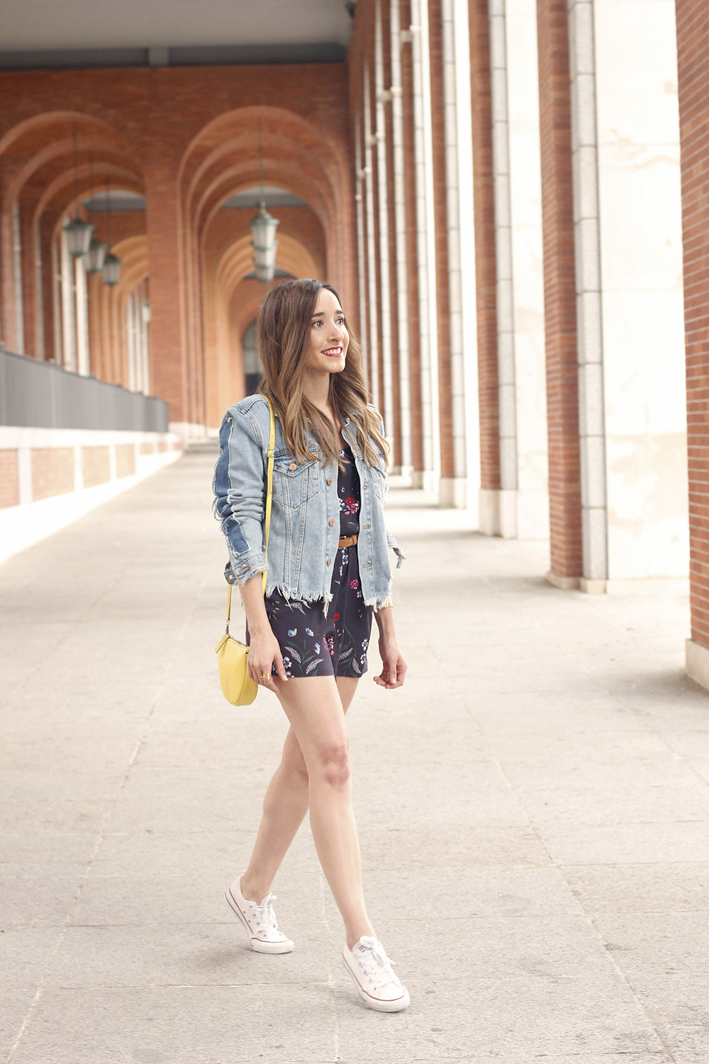 Floral Jumpsuit denim jacket white converse spring outfit 2018 street style03