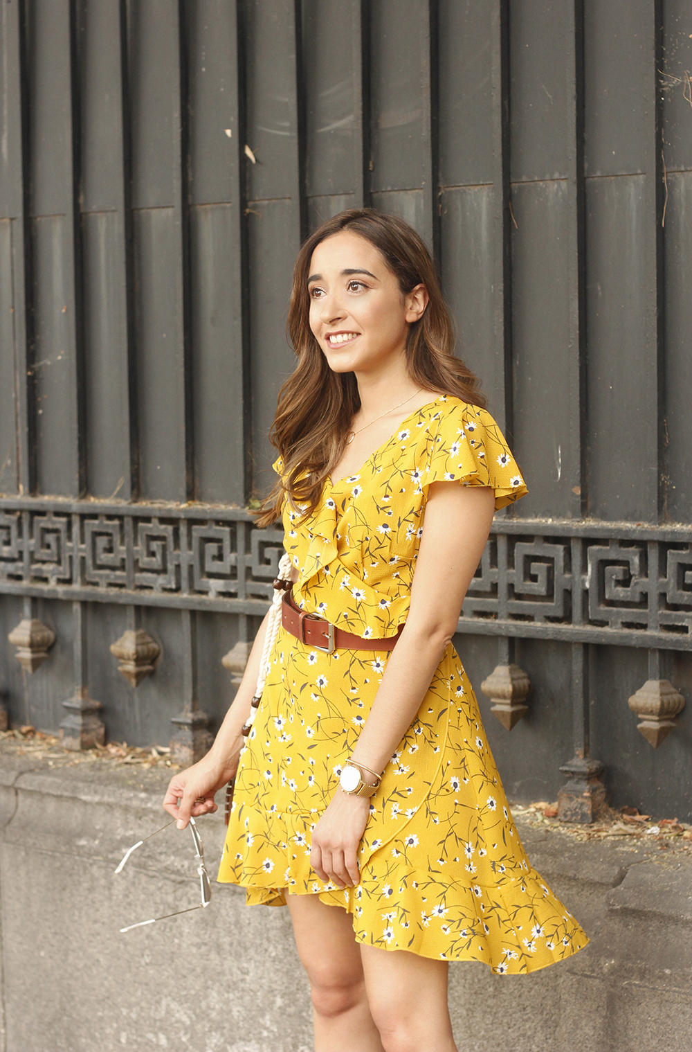 daisy dress with ruffles sandals street style summer outfit 201811