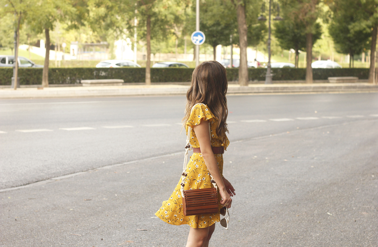 daisy dress with ruffles sandals street style summer outfit 201812
