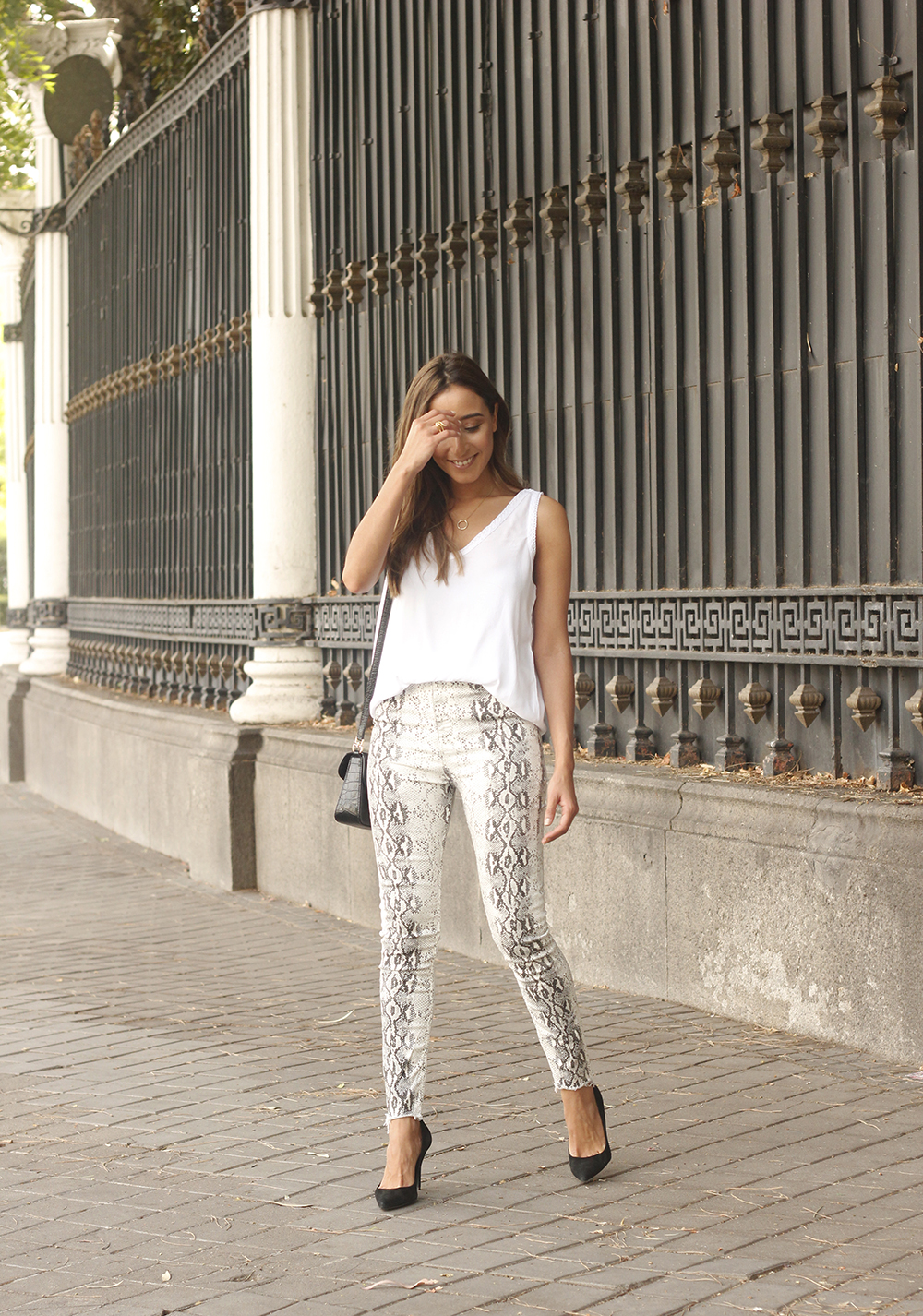 The Latest Trend snake print jeans black heels givenchy bag street style 201807