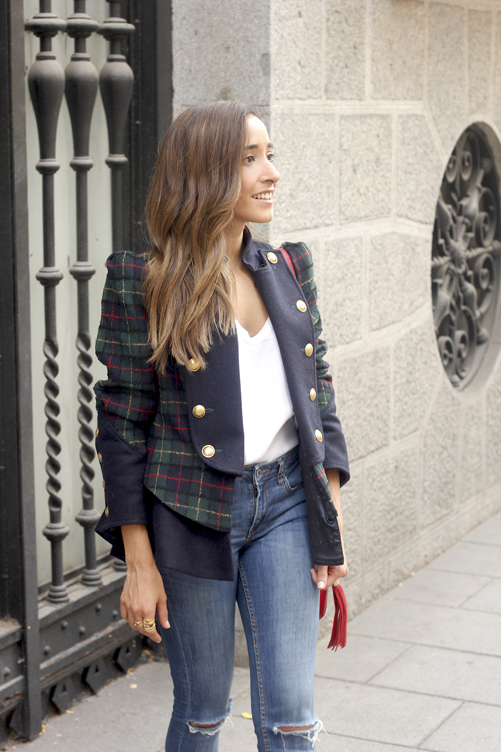 CHECKED BLAZER highly preppy gucci bag ripped jeans street style 2018 outfit08