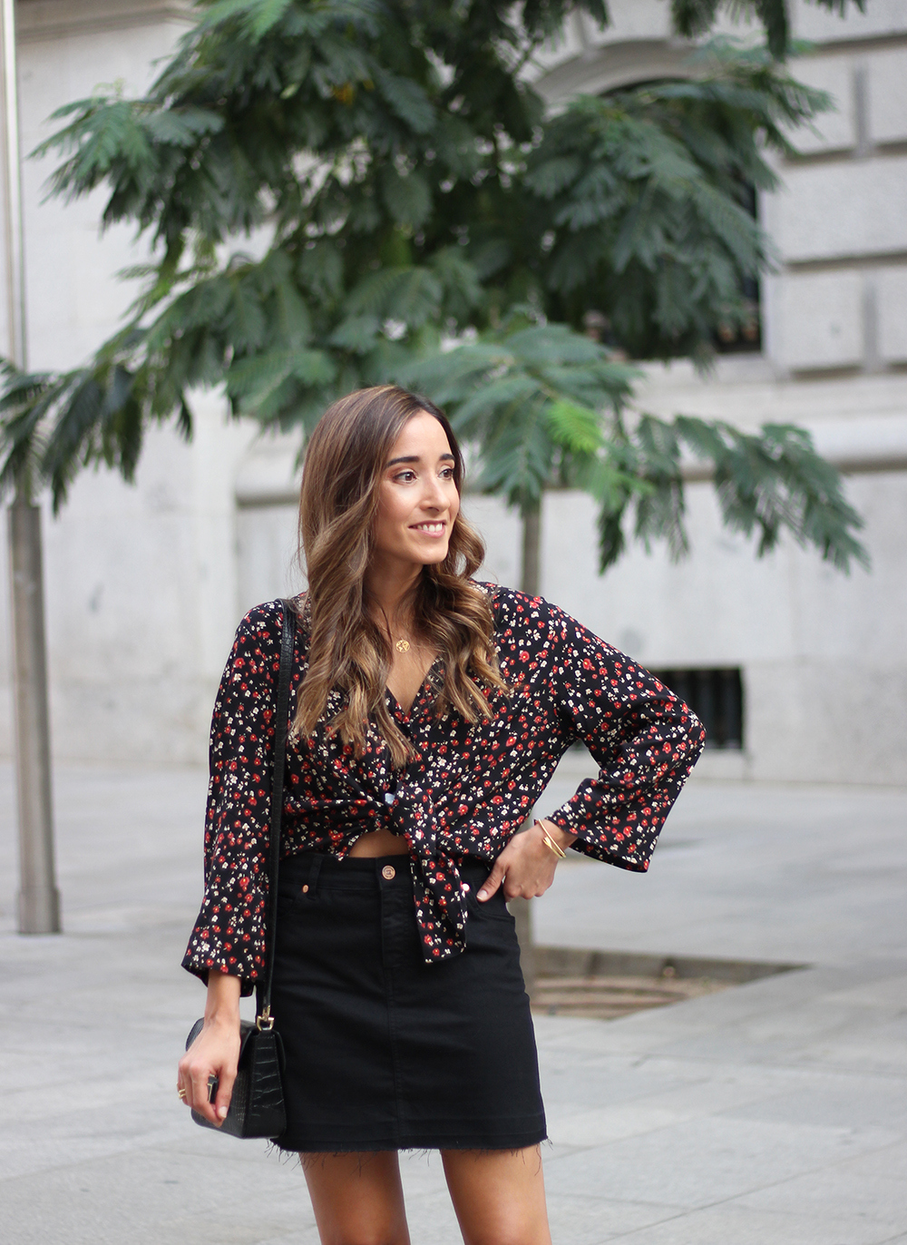black flower shirt black denim skirt black heels givenchy bag autumn outfit street style 201808