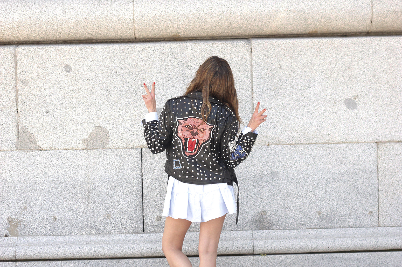 light blue jumper studded biker jacket converse outfit style fasion spring09