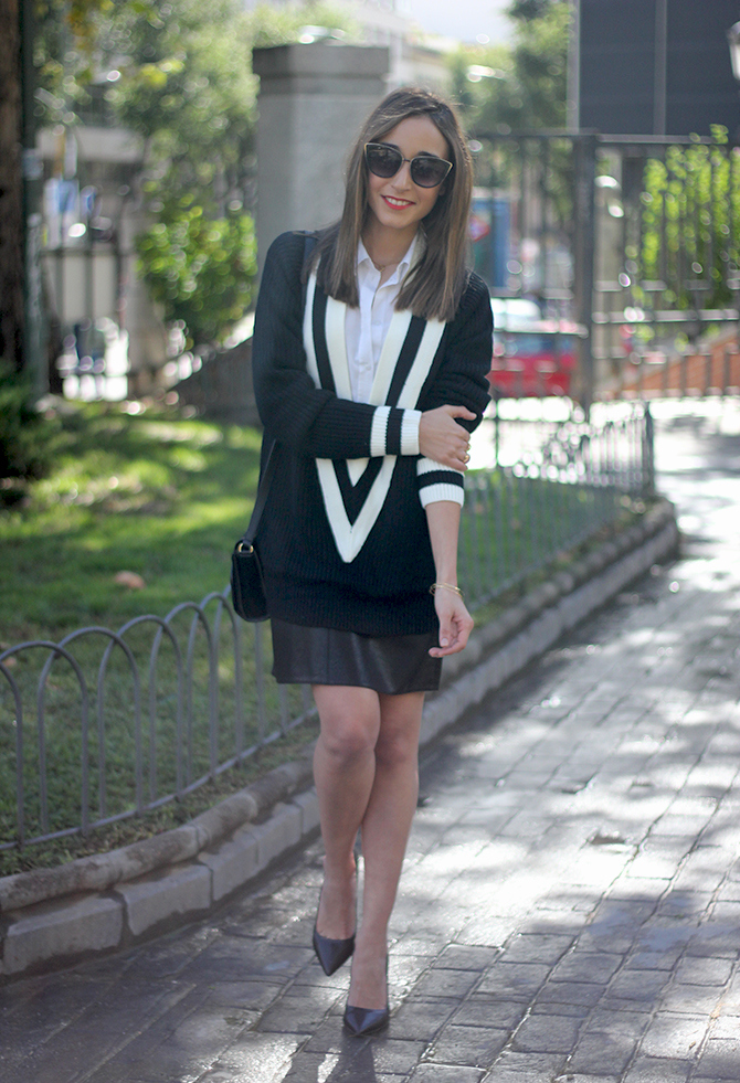 Black Sweater _ Besugarandspice03