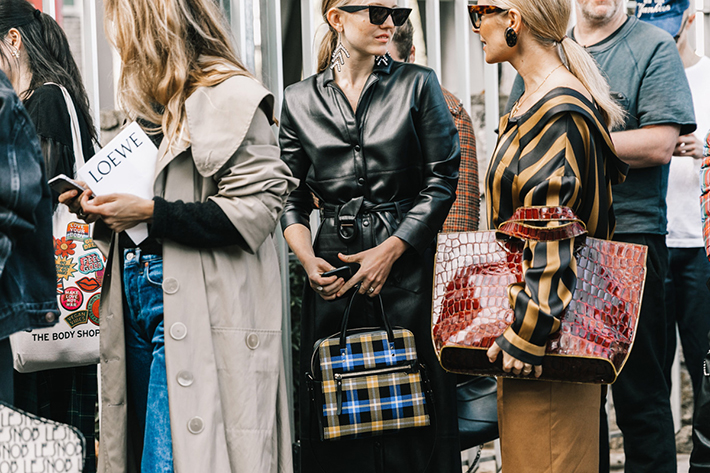 Paris fashion week street style trend style outfit 2017 accessories PFW15