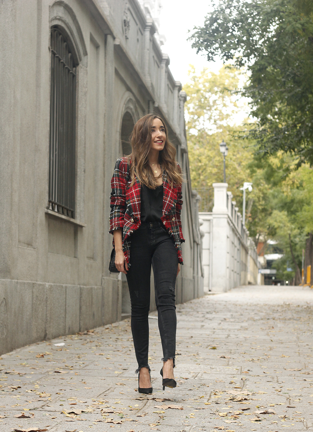 Tartan blazer black outfit heels givenchy bag street style fall outfit 20183892