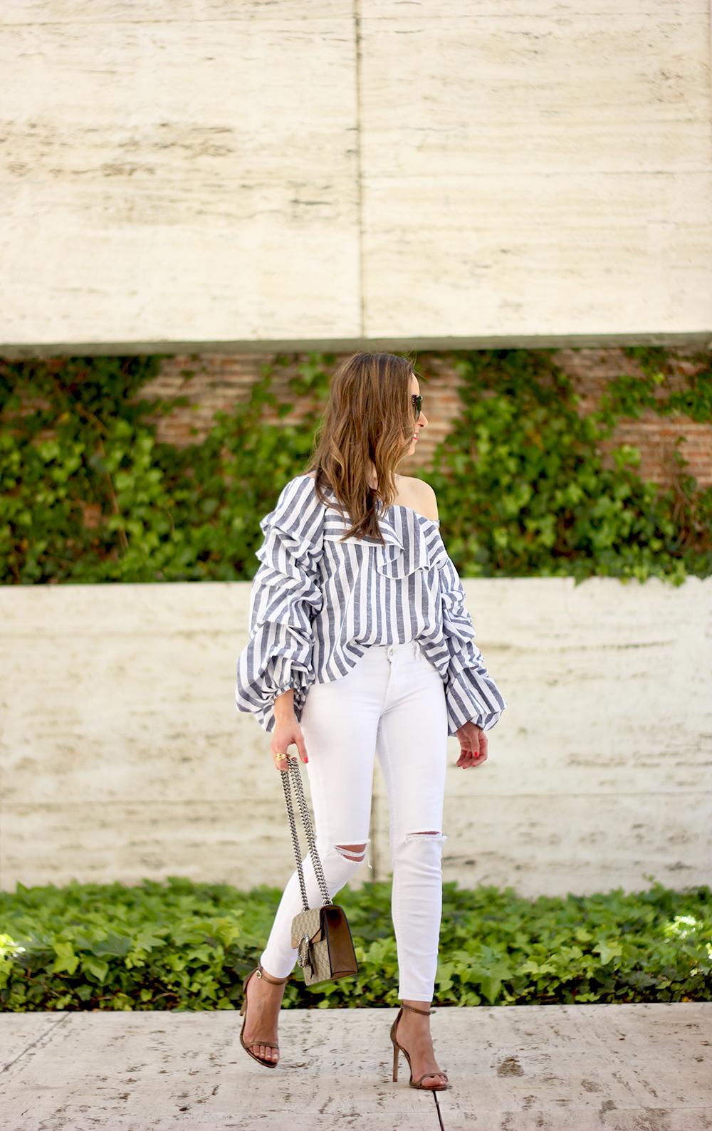 off the shoulder striped top ripped jeans gucci bag heels outfit06