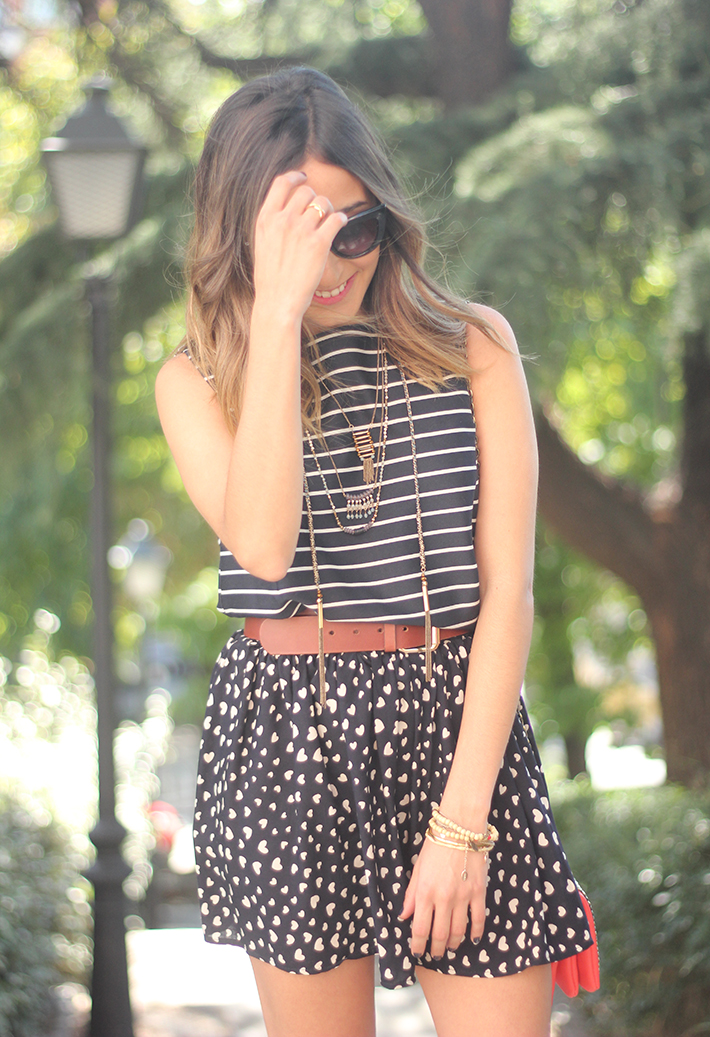 Hearts Stripes Print Skirt Top Outfit Carolina Herrera Sandals05