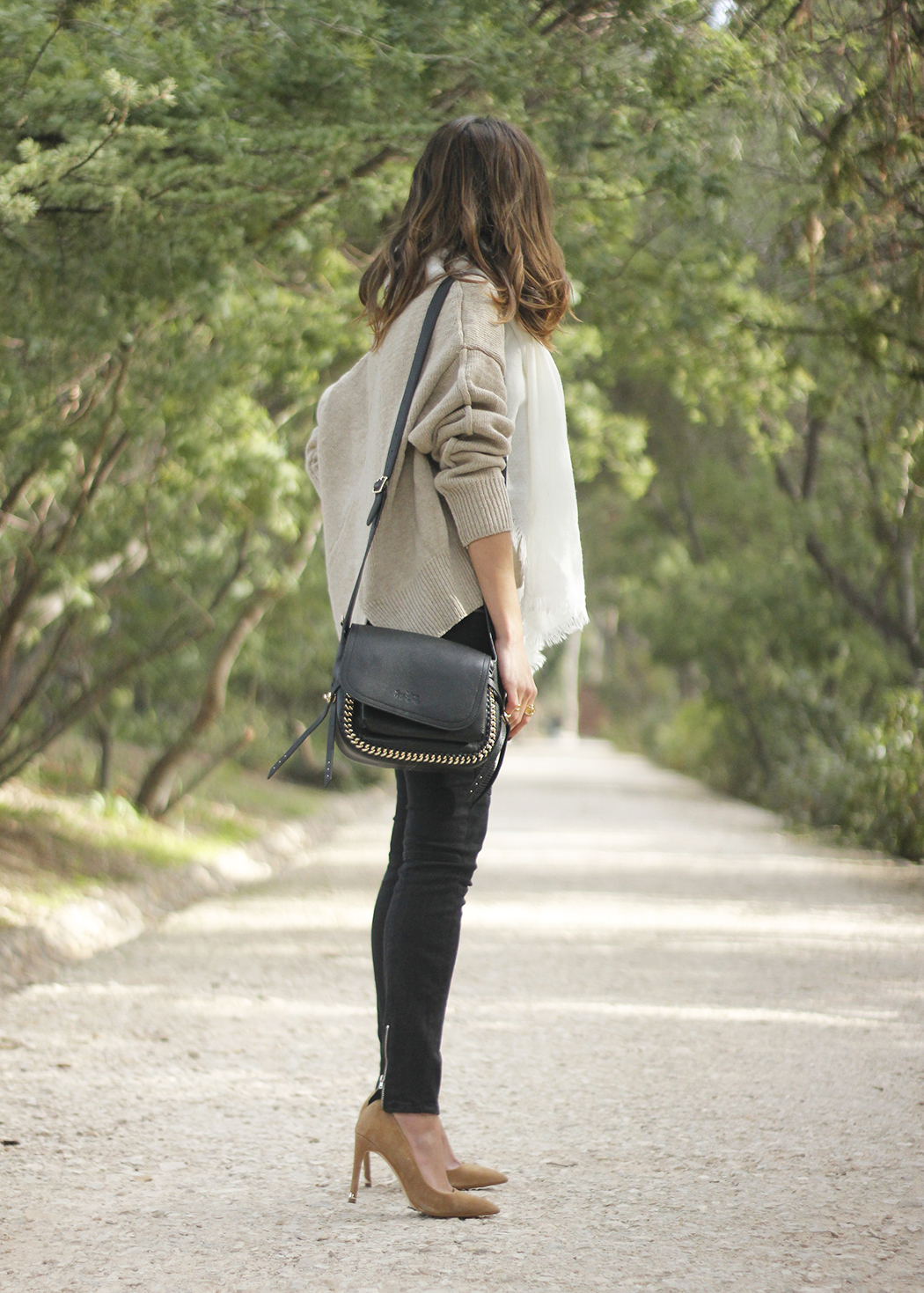 Beige Sweater Black Jeans Nude Heels White Scarf Coach Bag Outfit Style06