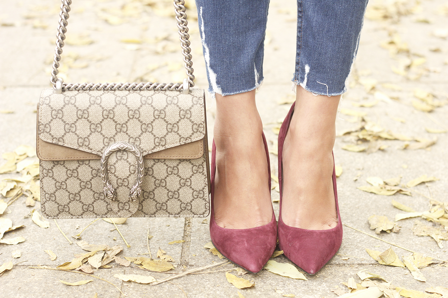 Houndstooth Coat striped shirt burgundy uterqüe heels gucci bag outfit style fashion15