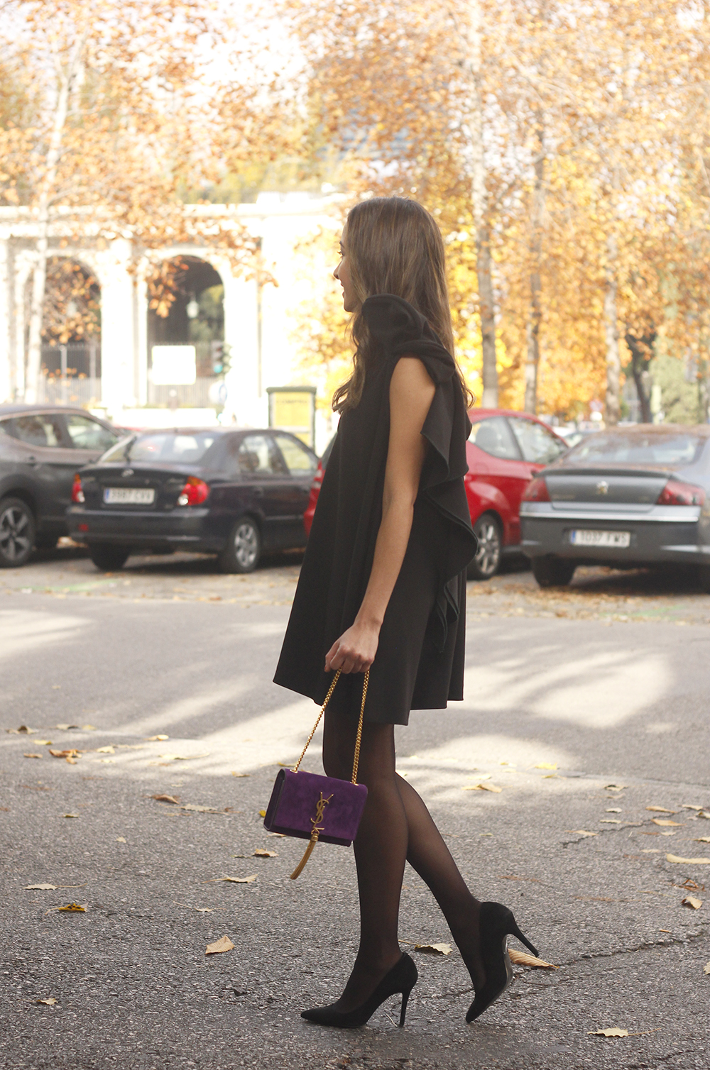 little black dress yves saint laurent bag accessories black heels outfit party look style10