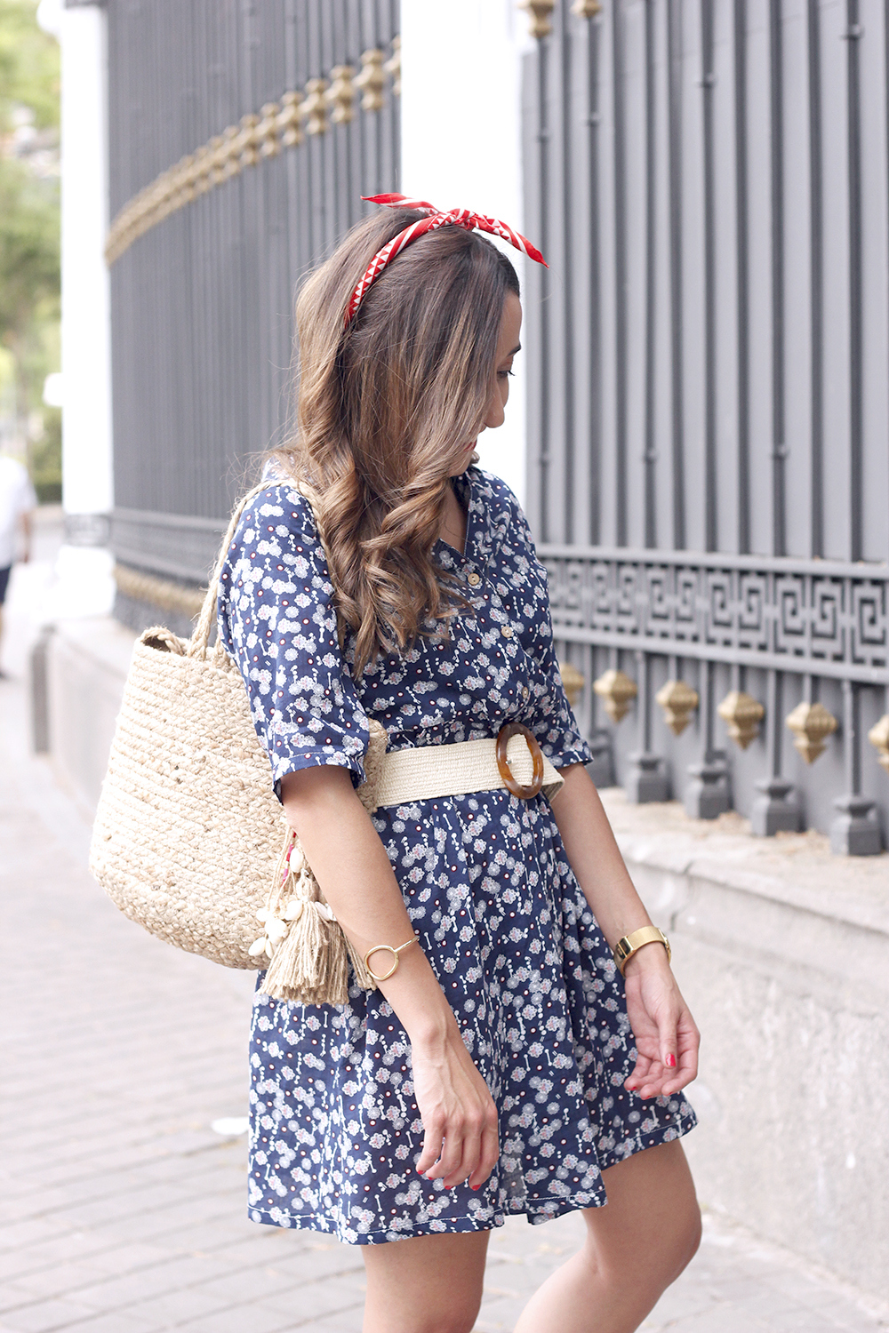 casual printed dress platfrom converse hair scarf street style outfit 20192