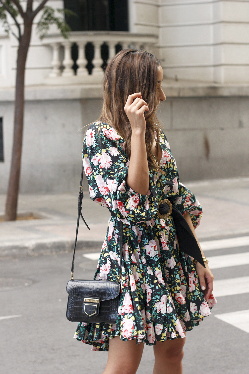 flower dress uterqüe givenchy bag heels street style outfit summer11