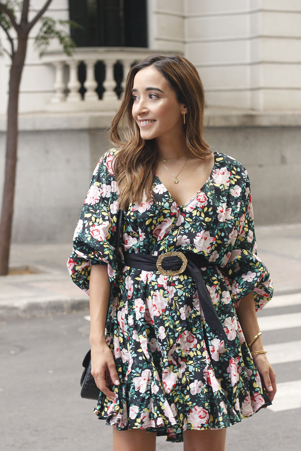 flower dress uterqüe givenchy bag heels street style outfit summer12