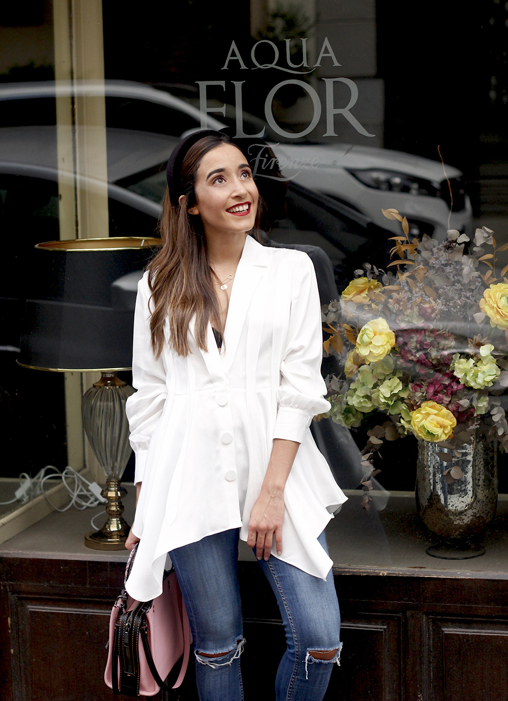 white blouse zara jeans coach pink bag headbands street style outfit6