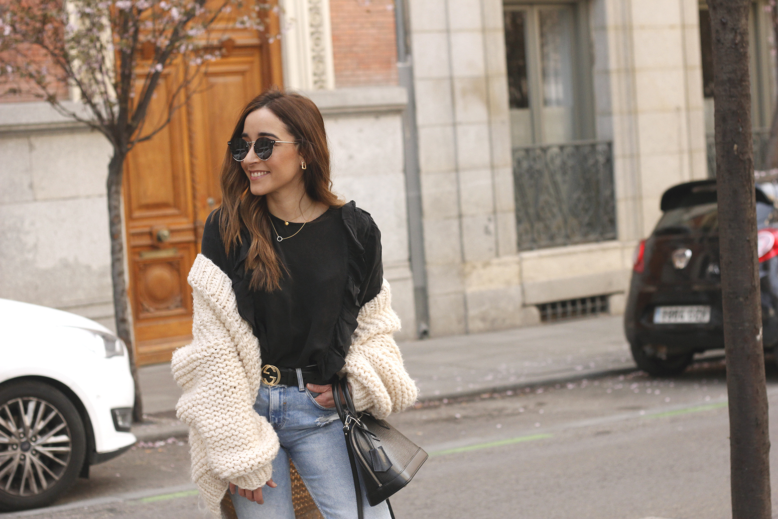 white cardigan louis vuitton bag outfit 201910