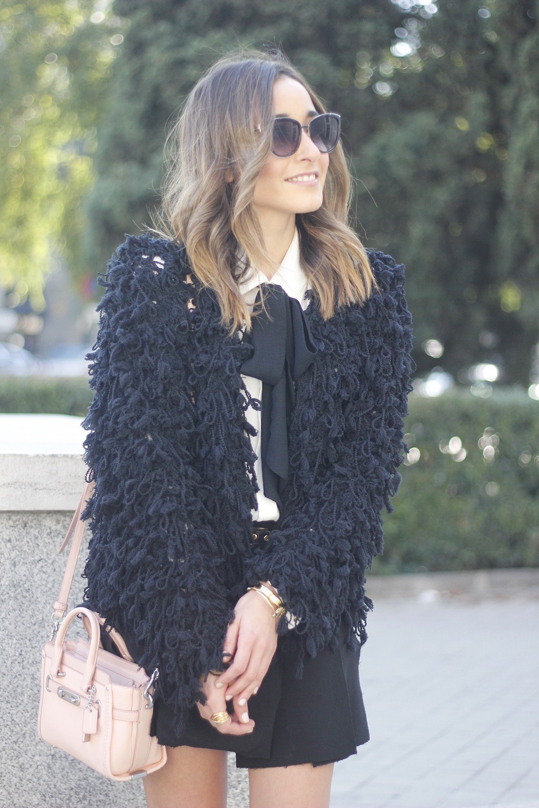 black jacket shirt with black bow coach pink bag heels outfit07