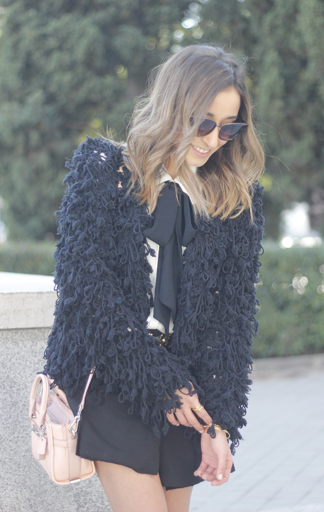 black jacket shirt with black bow coach pink bag heels outfit04