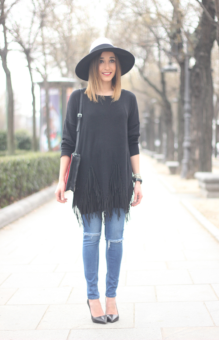 Fringed Sweater03