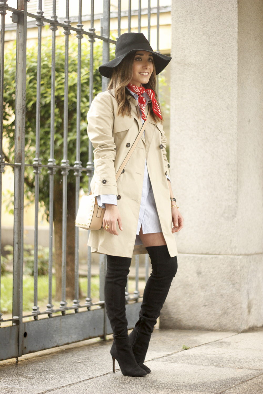 trench dress shirt over the knee boots red bandana hat pepe moll bag21