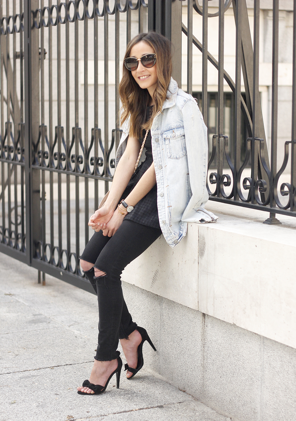 black peplum top sheinside black jeans sandals nude bag accessories sunnies spring outfit style13