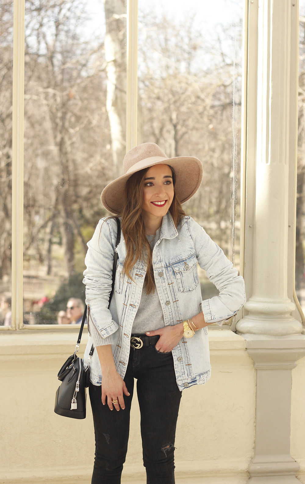 Denim jacket black jeans carolina herrera bag louis vuitton hat street style outfit 20191
