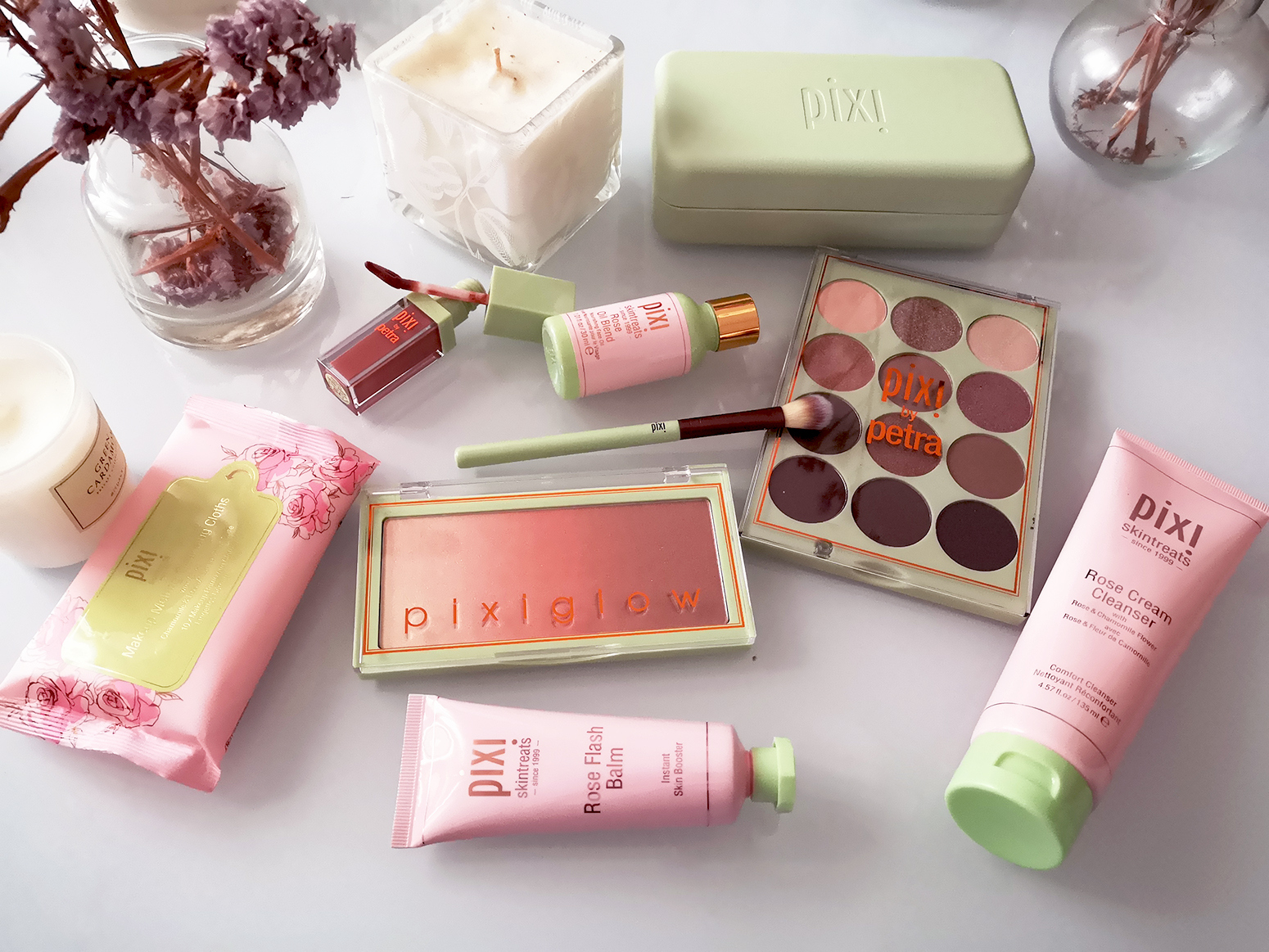 Pixi Beauty Make up skincare glow tonic eyeshadows serum6