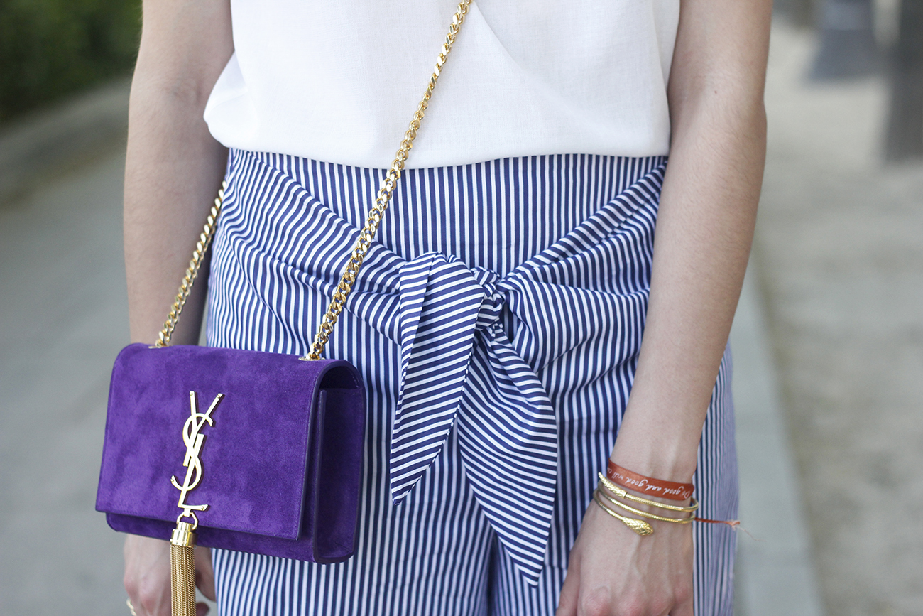 striped pants with bow white shirt carolina herrera sandasl saint laurent bag accessories summer outfit13