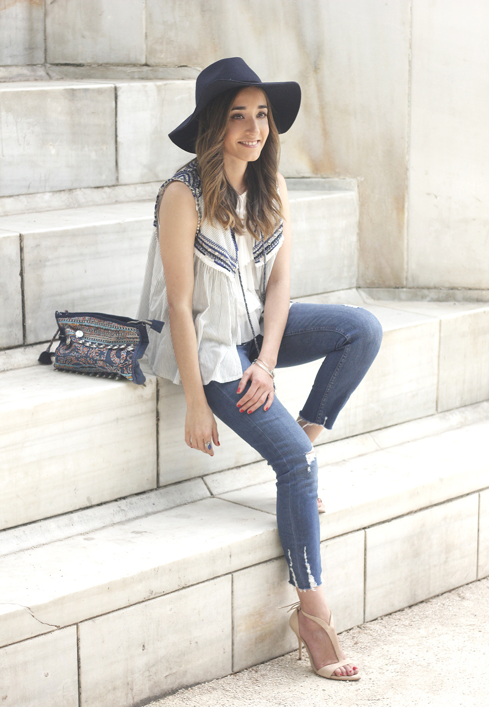 boho vest jeans heels blue hat alex and ani bohemian outfit04