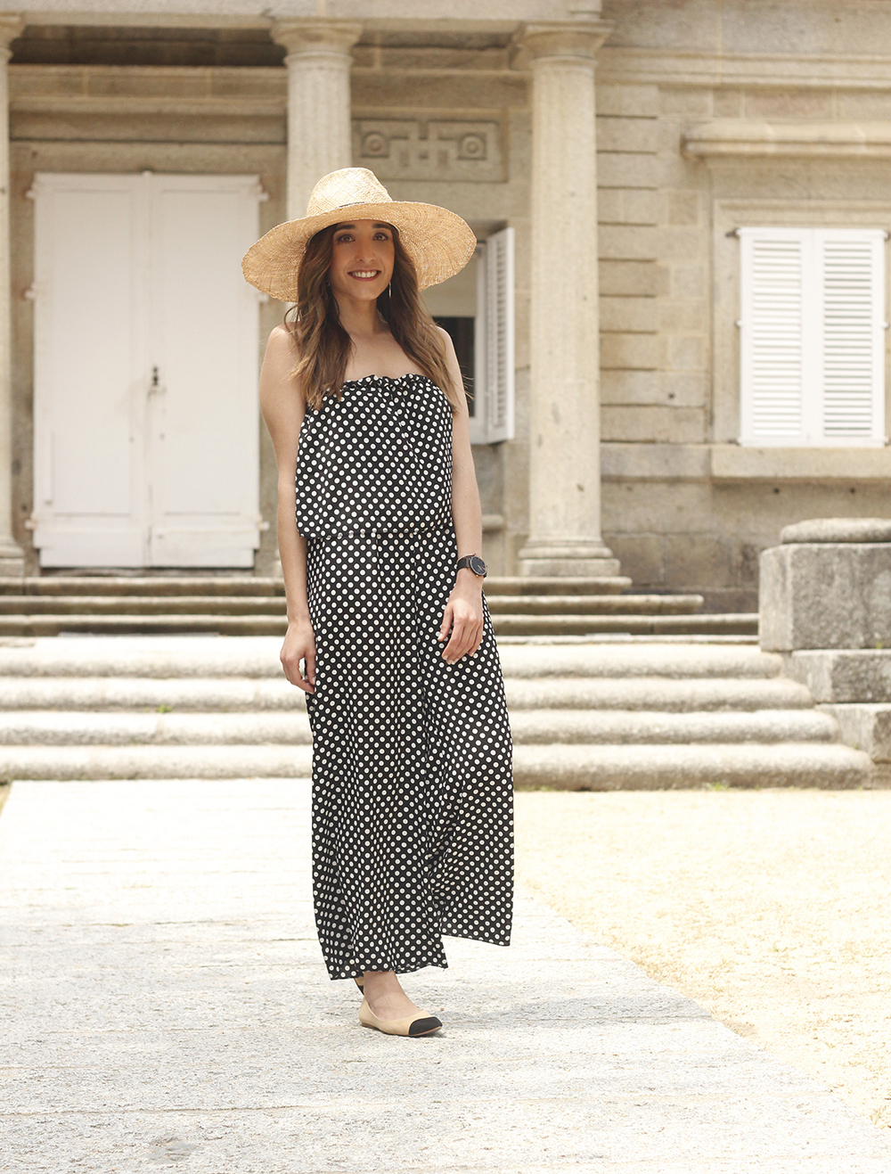 polka dot jumpsuit straw hat flat shoes street style spring outfit 201807