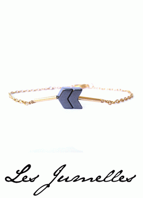 LES JUMELLES