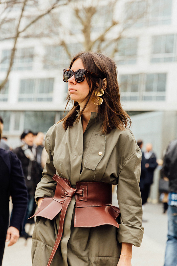 Paris fashion week street style outfit inspiration accessories fashion trend style17
