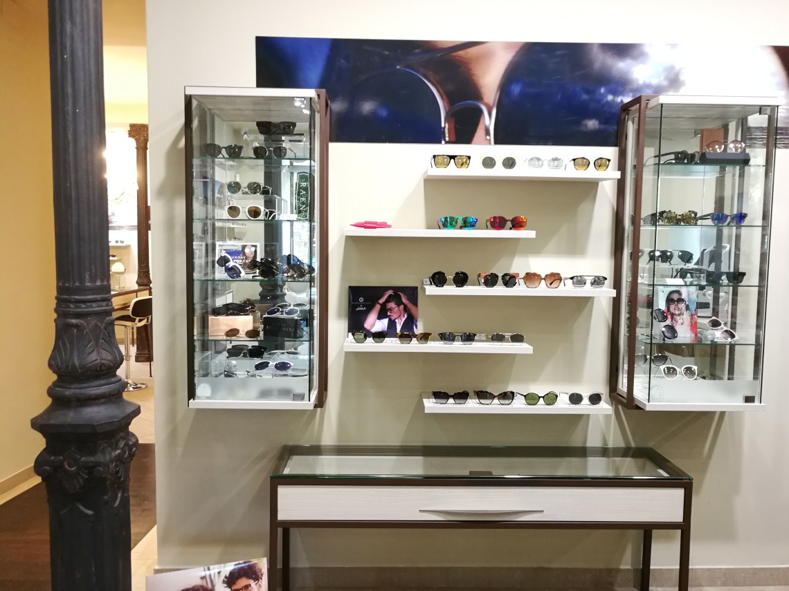 gafas graduadas mujer óptica Rínivi Madrid diseño vanguardia08