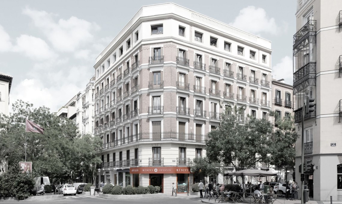 gafas graduadas mujer óptica Rínivi Madrid diseño vanguardia10