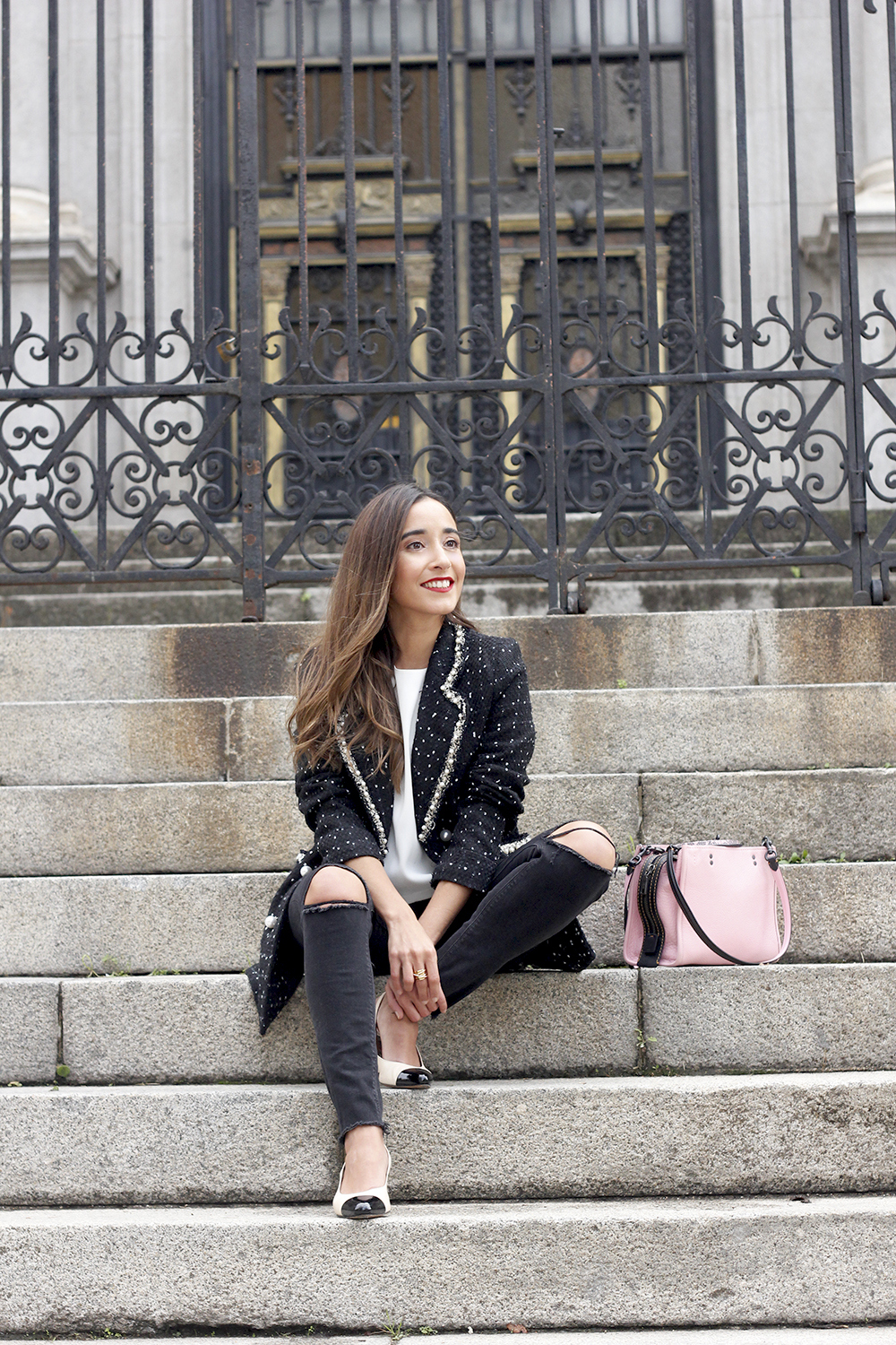 tweed jacket coach bag black jeans street style outfit 20192