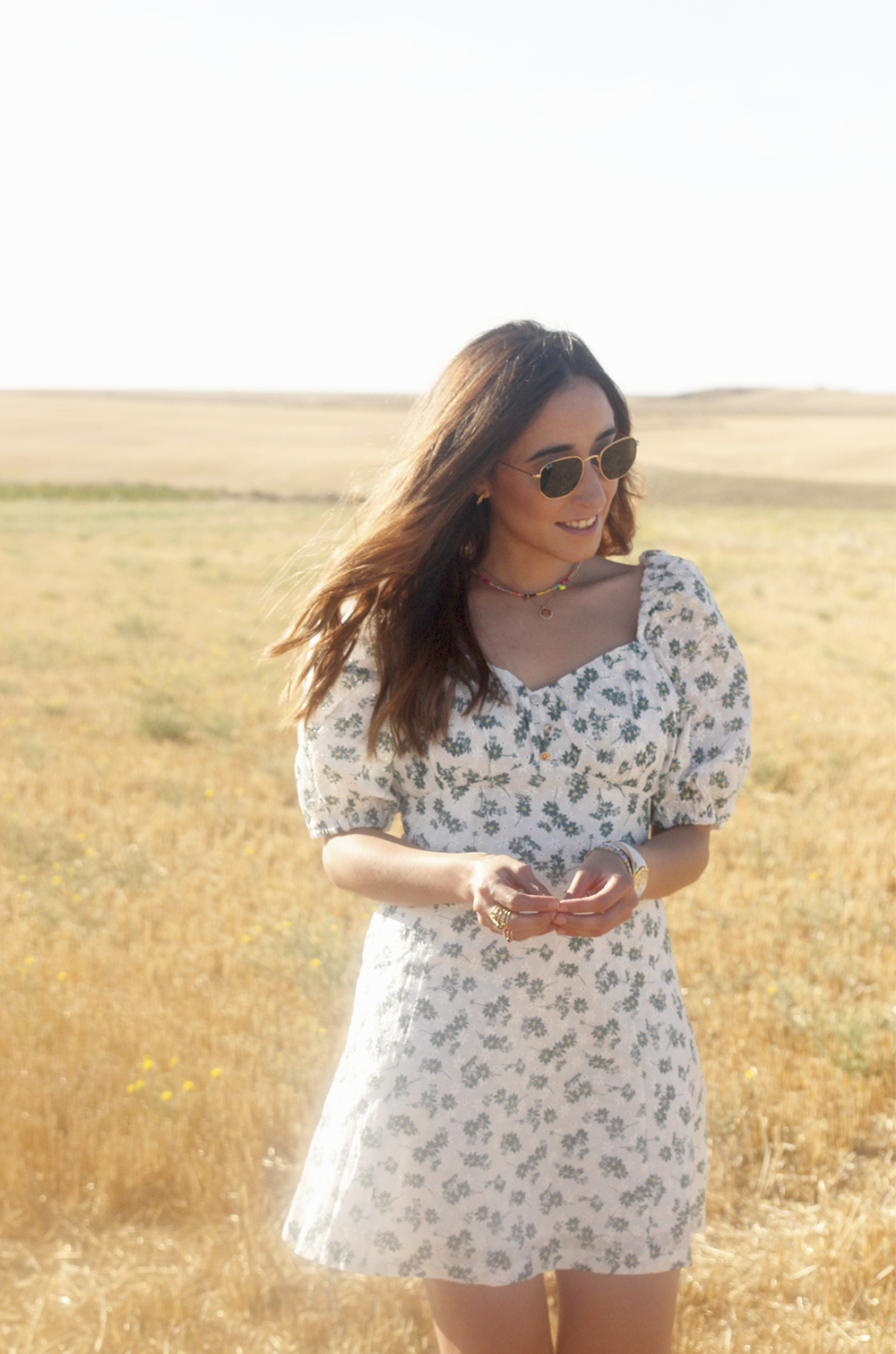 contryside outfit streetstyle sneakers dress summer5