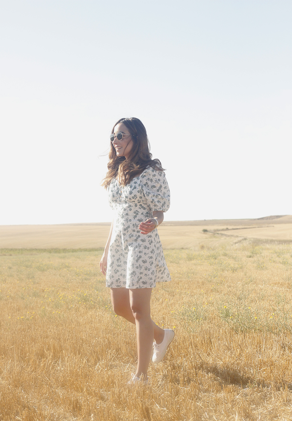 contryside outfit streetstyle sneakers dress summer3