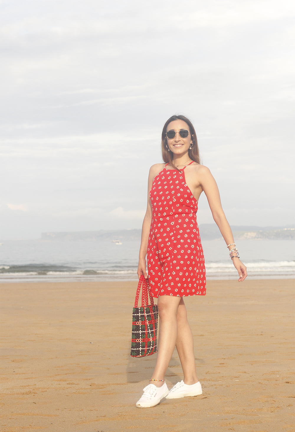 beach summer red dress sneakers santader outfit summer2