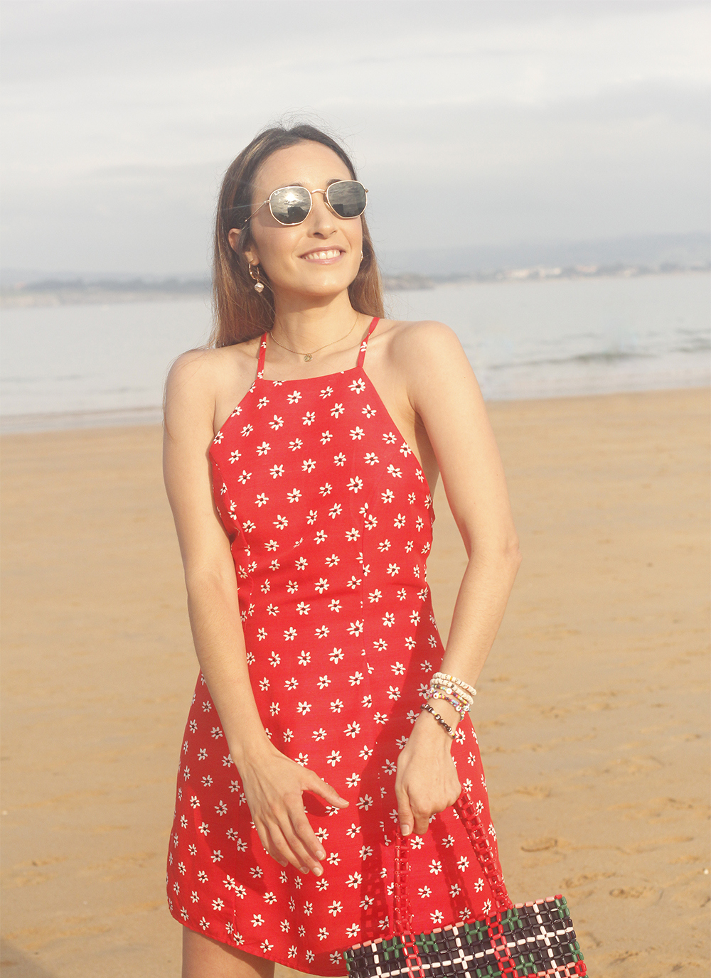 beach summer red dress sneakers santader outfit summer5