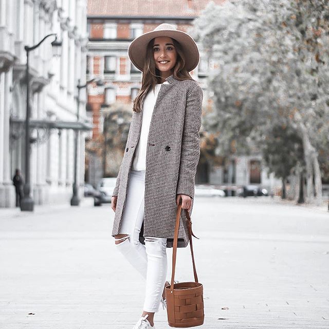 Relaxed Sunday //Don't miss the last post on the blog!! #whatiwore #streetstyle #ootdinspiration #streetlook #getinspired #getthelook #fashioninspo #styleinspiration #lookoftheday #ootd #outfitoftheday #outfitideas #outfitinspiration #outfit #streetweardaily #bloggerstyle #girl #fashionstyle #style