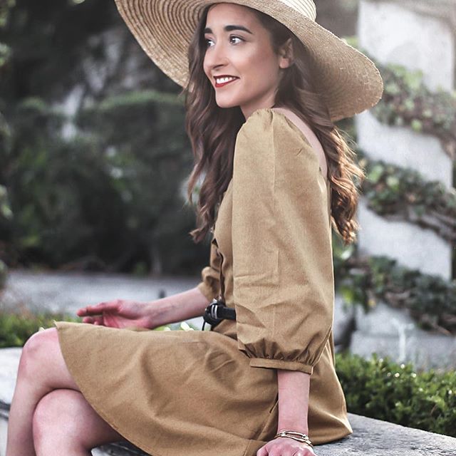 No sé como lo he hecho pero he cogido un trancazo horrible 🤧. Si sabéis de algún remedio express para levantarme mañana como una rosa soy todo oído, odio estar mala!
Don't miss the last post on the blog!! #ootd #outfit #outfitoftheday #lookoftheday #whatiwore #streetstyle #ootdinspiration #streetlook #getinspired #getthelook #fashioninspo #outfitinspiration #outfitideas #streetstyleinspiration