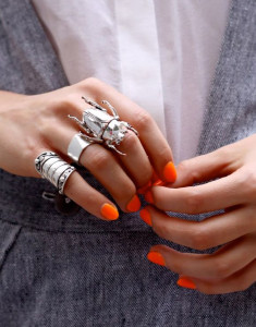 b9449af84c4ae0b443bd7f9fabf8311c